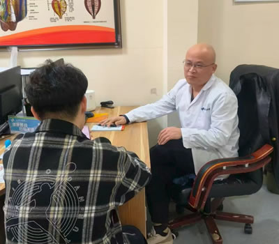 毕节市|男科医师高朋磊：守护男性健康，专业男科诊疗